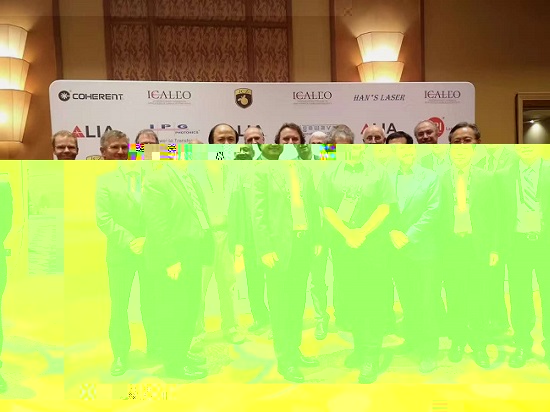 1540256133519001188.jpg 新一屆執行理事會與部分新當選理事合影 - 副本.jpg